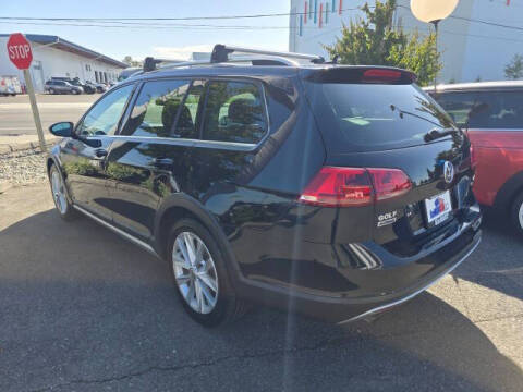 2017 Volkswagen Golf Alltrack