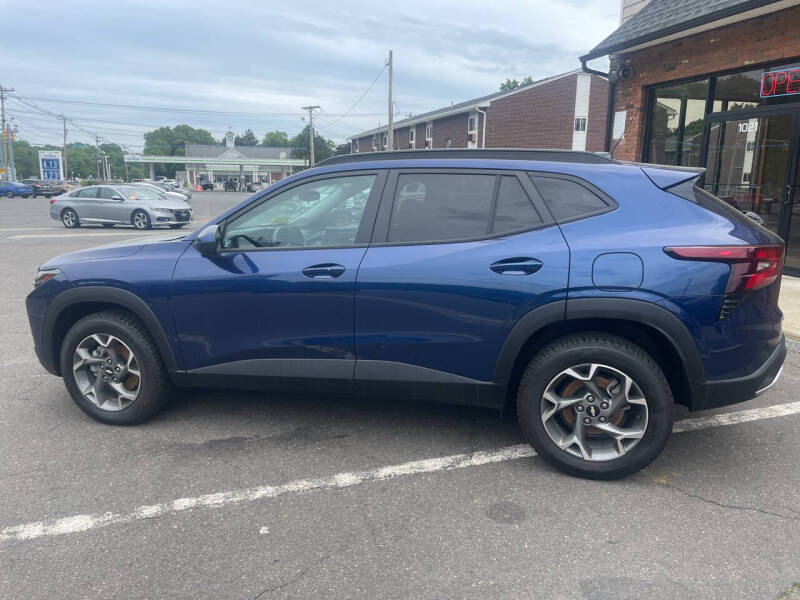 2024 Chevrolet Trax LT
