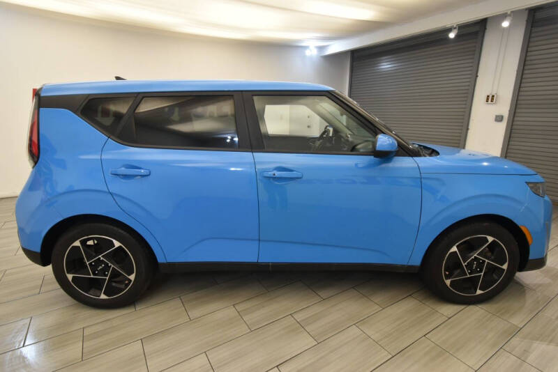 2023 Kia Soul EX