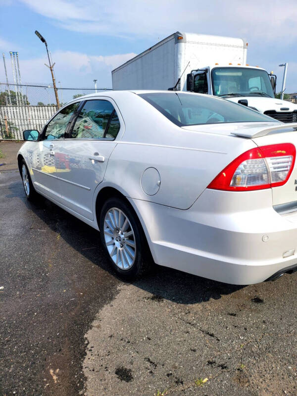 2009 Mercury Milan V6 Premier