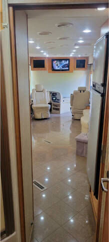 2010 Newmar Ventana 3933