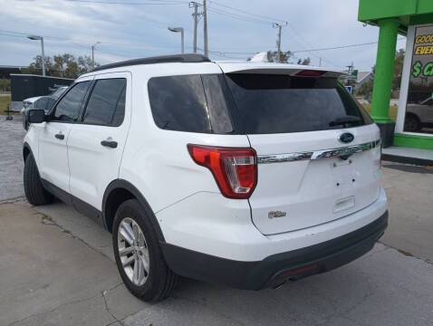 2017 Ford Explorer