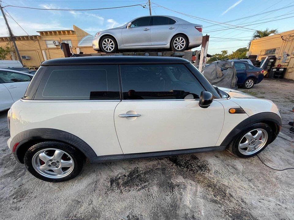 2009 MINI Cooper for sale at 911 Auto, LLC. in Hollywood, FL