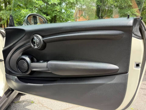 2017 MINI Hardtop 2 Door Cooper