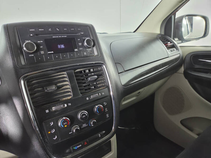 2015 Dodge Grand Caravan SE