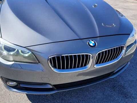 2016 BMW 5 Series 528i