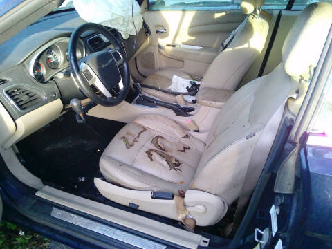 2013 Chrysler 200 Limited