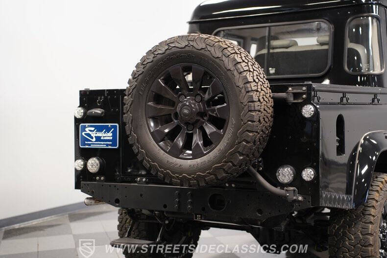 1984 Land Rover Defender