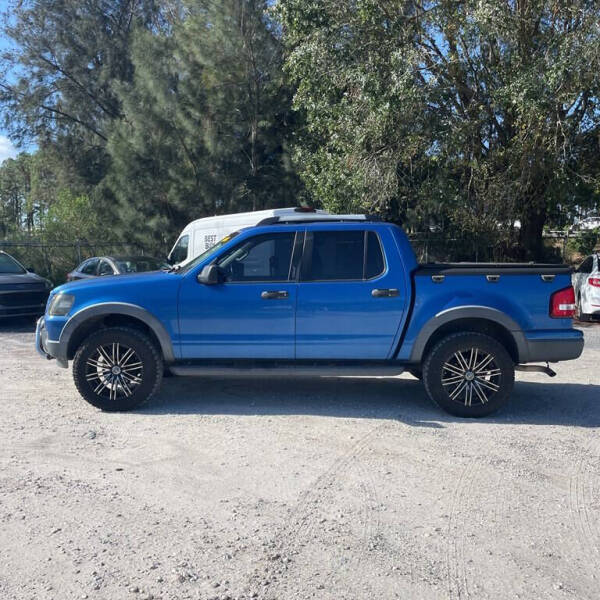 2010 Ford Explorer Sport Trac XLT