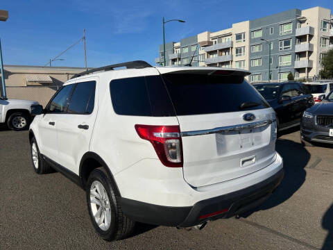 2015 Ford Explorer