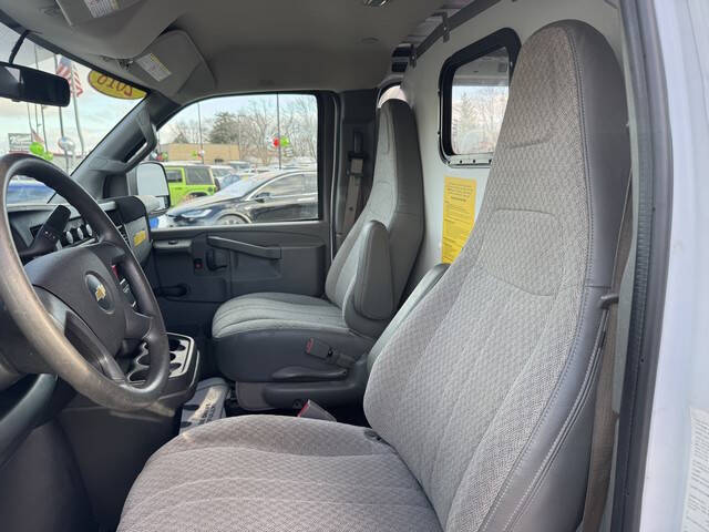 2018 Chevrolet Express 2500