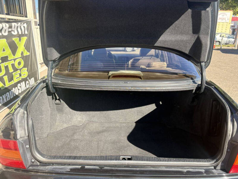 1995 Lexus LS 400