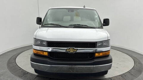 2024 Chevrolet Express LT 3500
