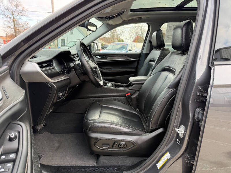 2022 Jeep Grand Cherokee Limited