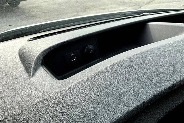 2025 Ford Transit 250