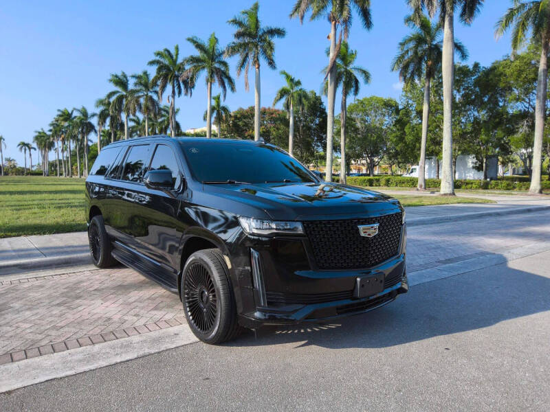 2022 Cadillac Escalade ESV Luxury