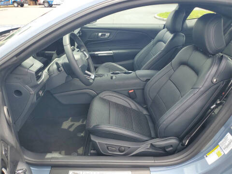 2025 Ford Mustang EcoBoost Premium