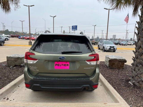 2020 Subaru Forester Premium