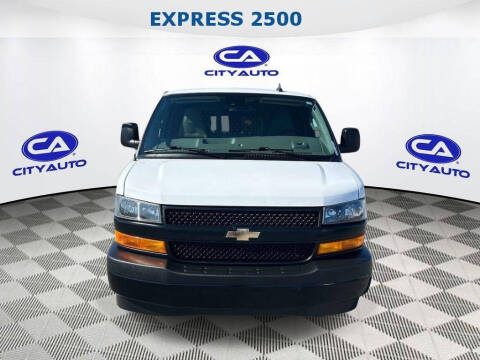 2020 Chevrolet Express 2500