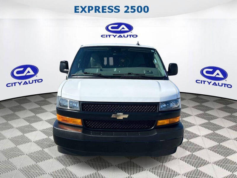 2020 Chevrolet Express 2500