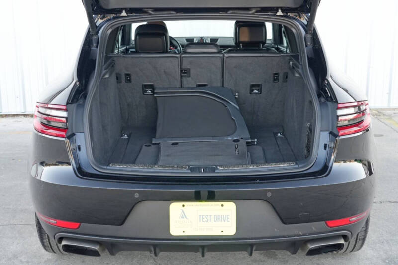 2018 Porsche Macan