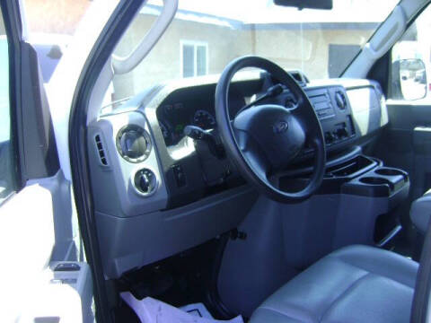 2009 Ford E-Series E-350 SD XL