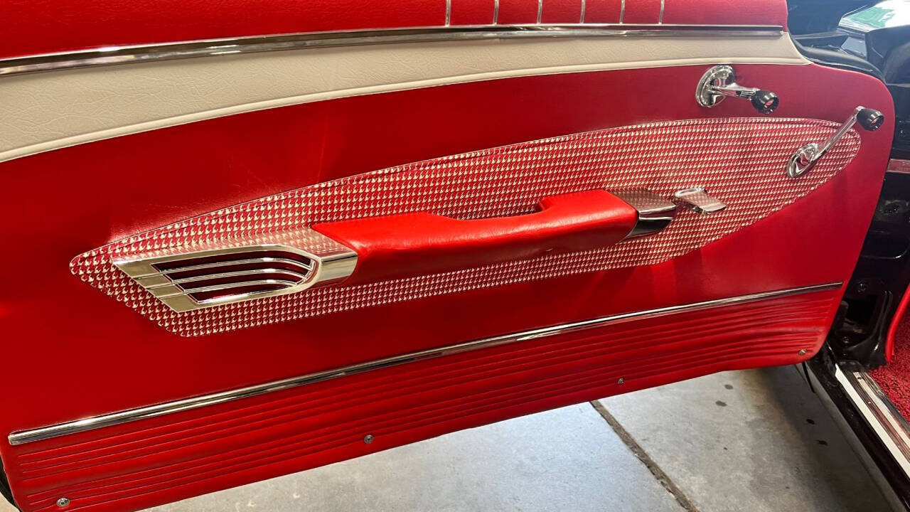 1960 Chevrolet Impala 11