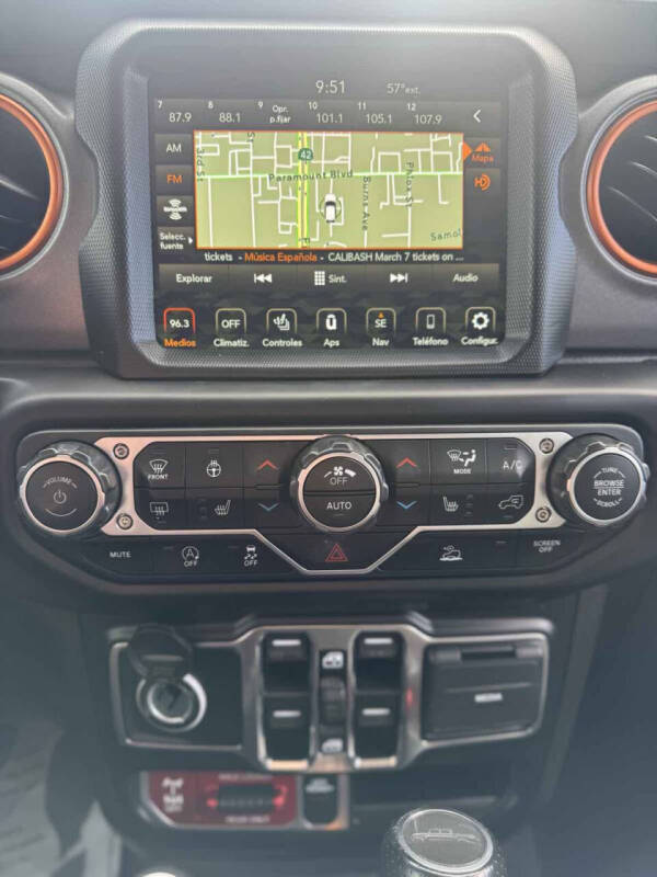 2023 Jeep Gladiator Mojave