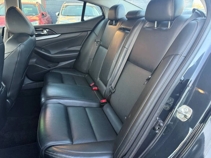 2017 Nissan Maxima