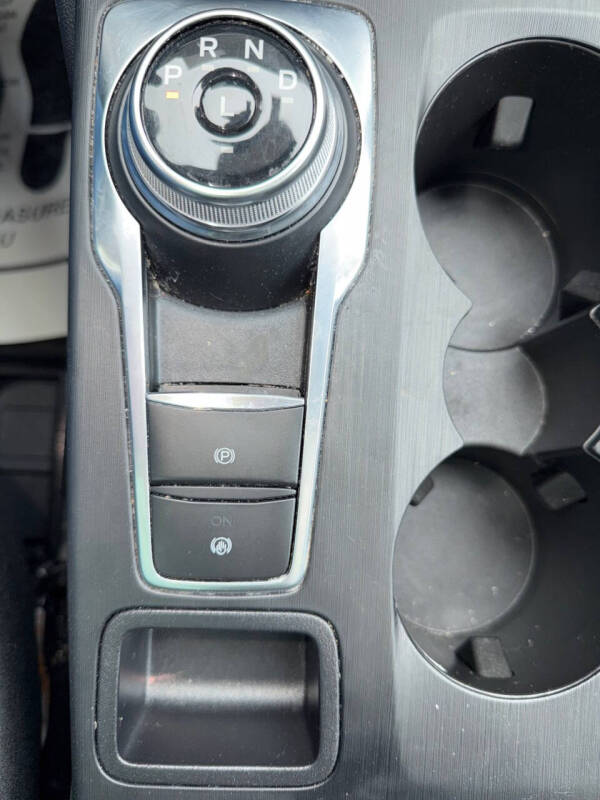 2024 Ford Escape ST-Line