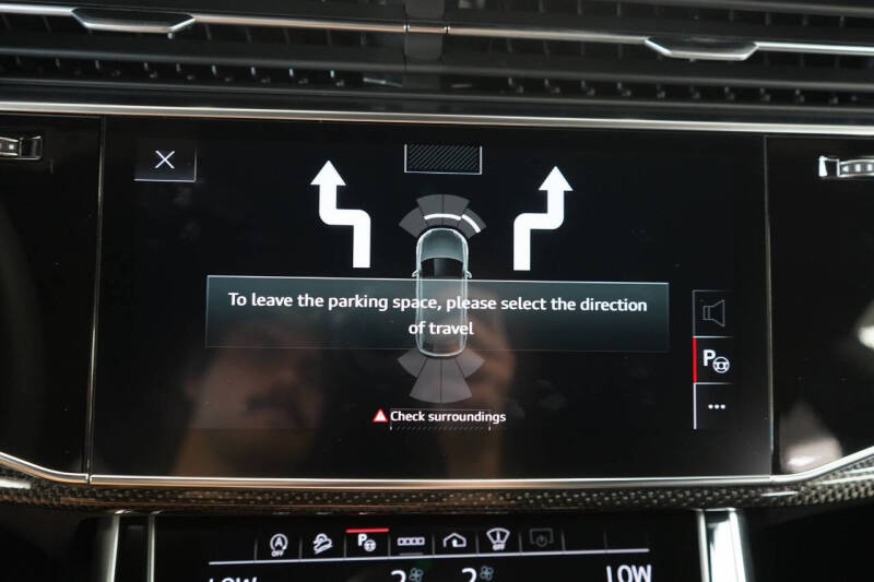 2023 Audi SQ8 4.0T quattro Premium Plus