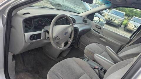 2003 Ford Windstar LX Standard