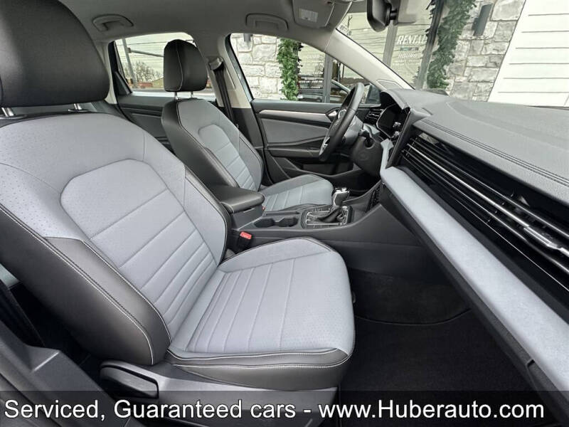 2025 Volkswagen Jetta SE