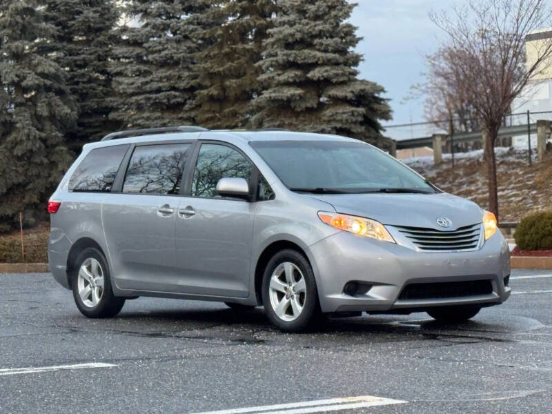 2017 Toyota Sienna