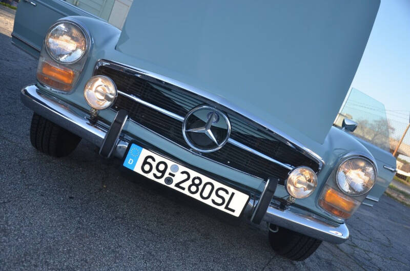 1969 Mercedes-Benz 280-Class