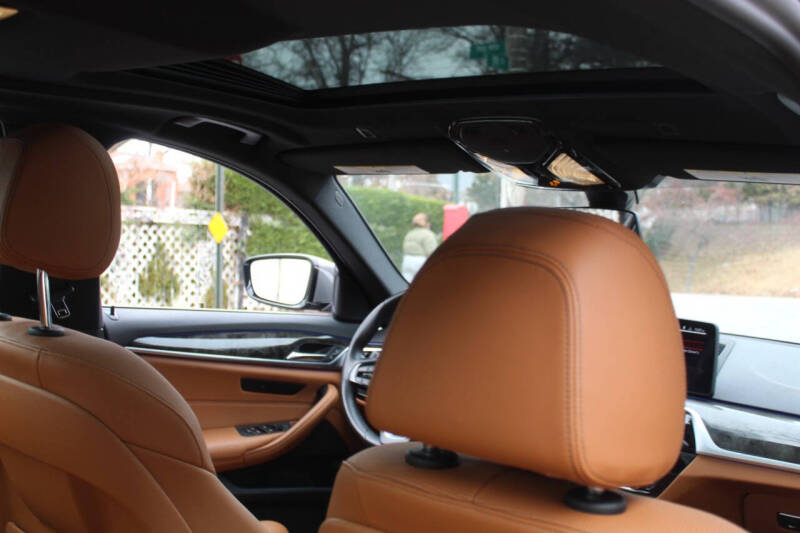 2022 BMW 5 Series 530i xDrive