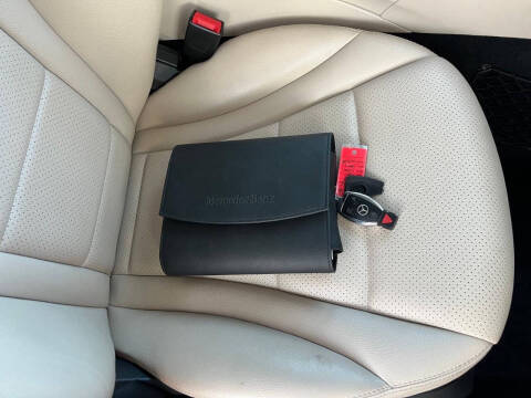 2015 Mercedes-Benz C-Class C 300