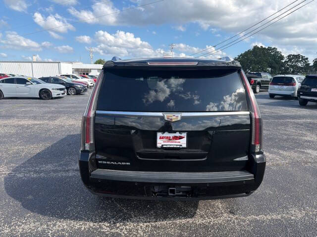 2019 Cadillac Escalade Luxury