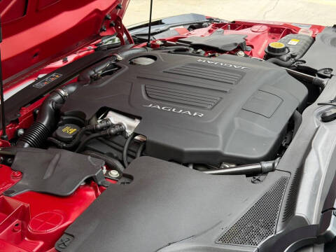 2016 Jaguar F-TYPE R