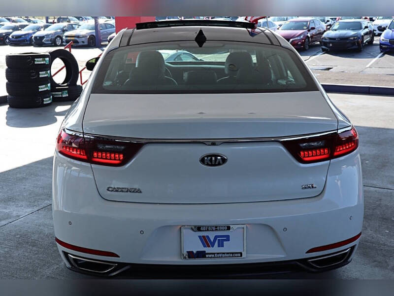 2018 Kia Cadenza Limited