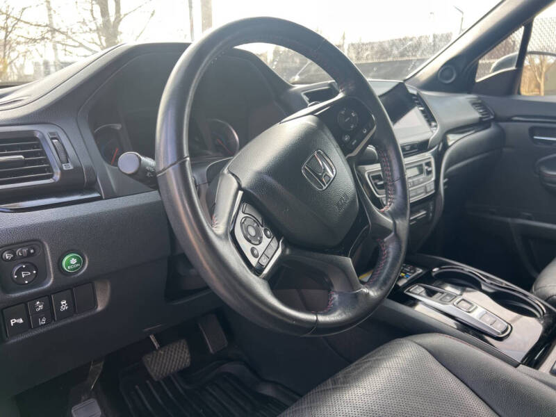 2022 Honda Pilot Black Edition