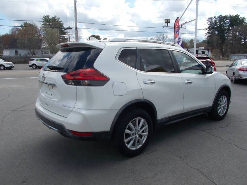 2017 Nissan Rogue SV