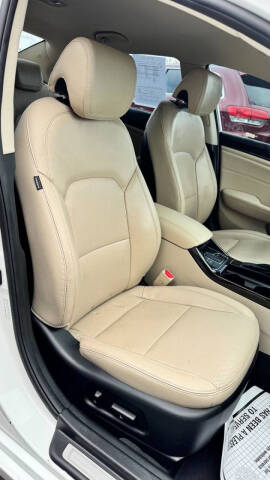 2014 Kia Cadenza Premium