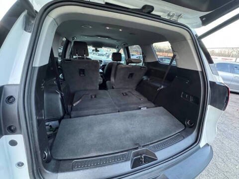 2019 GMC Acadia SLE-2