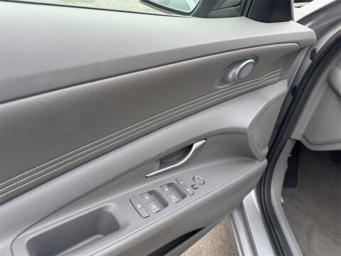 2022 Hyundai Elantra