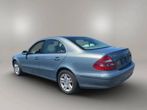 2005 Mercedes-Benz E-Class E 320 4MATIC