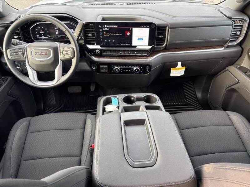 2025 GMC Sierra 1500