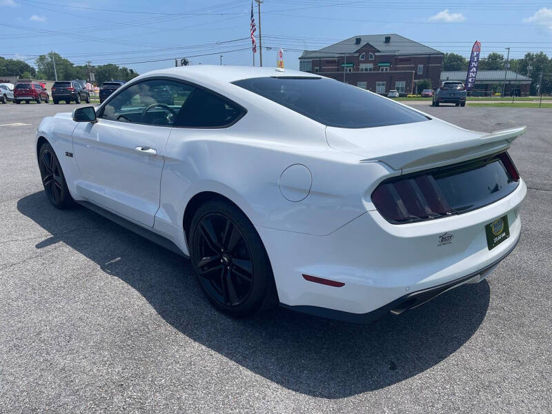 2016 Ford Mustang EcoBoost Premium