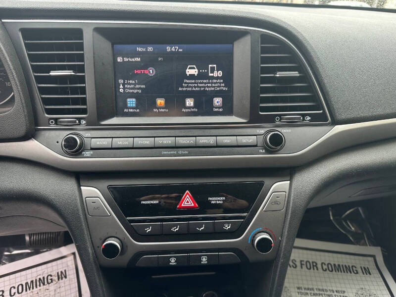 2018 Hyundai Elantra SEL