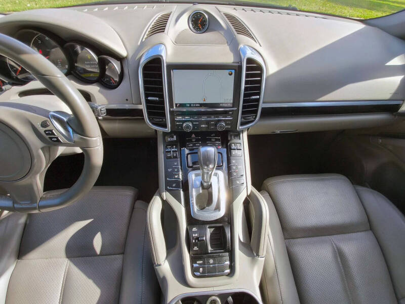 2014 Porsche Cayenne